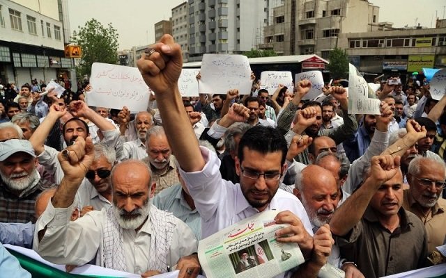 Iranian Dissidents Against the Iran Deal